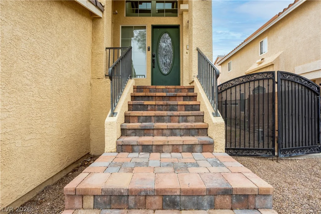 8467 BISMARK SAPPHIRE, Las Vegas, NV 89139