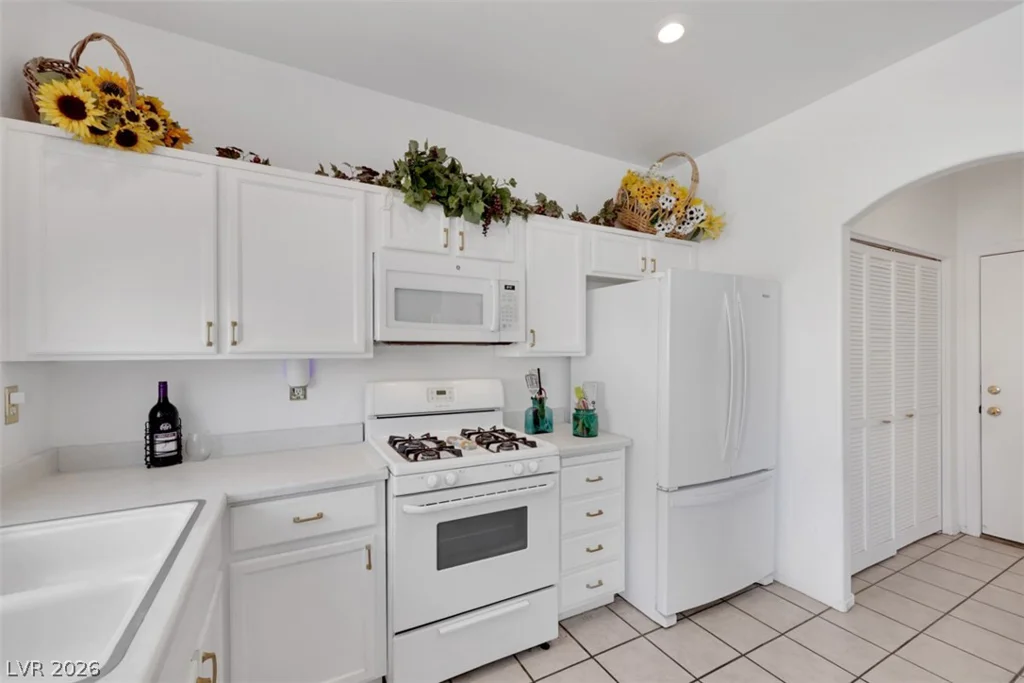 998 Dancing Vines, Las Vegas, NV 89183