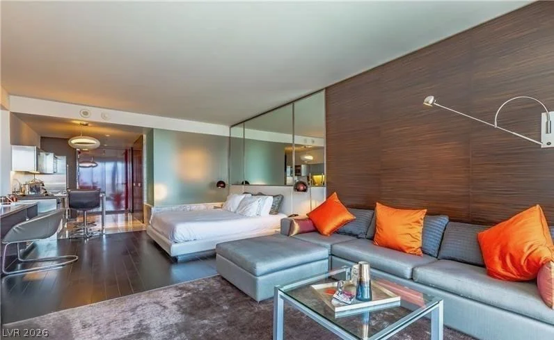4381 Flamingo, Las Vegas, NV 89103