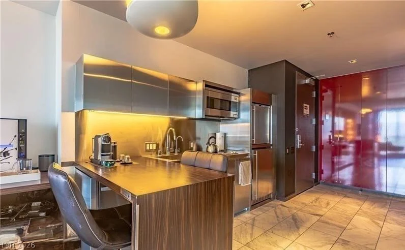 4381 Flamingo, Las Vegas, NV 89103