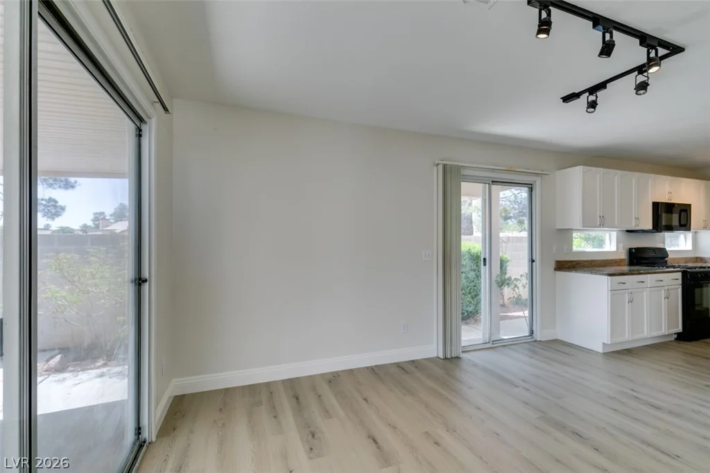 8703 Sandringham, Las Vegas, NV 89129