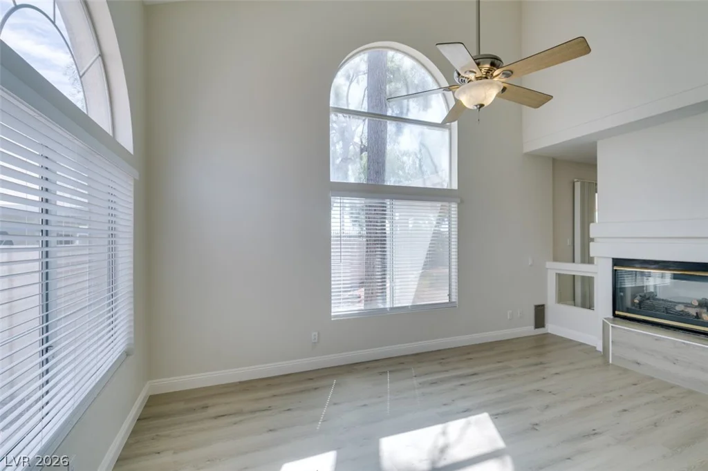 8703 Sandringham, Las Vegas, NV 89129