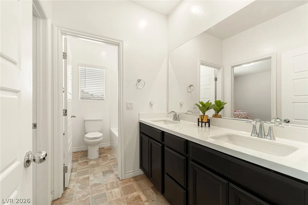 6844 Bayou Hollow, Las Vegas, NV 89156