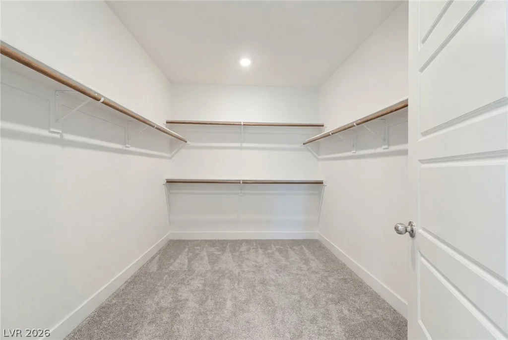 6844 Bayou Hollow, Las Vegas, NV 89156