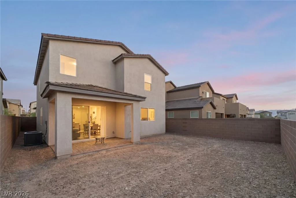 6844 Bayou Hollow, Las Vegas, NV 89156