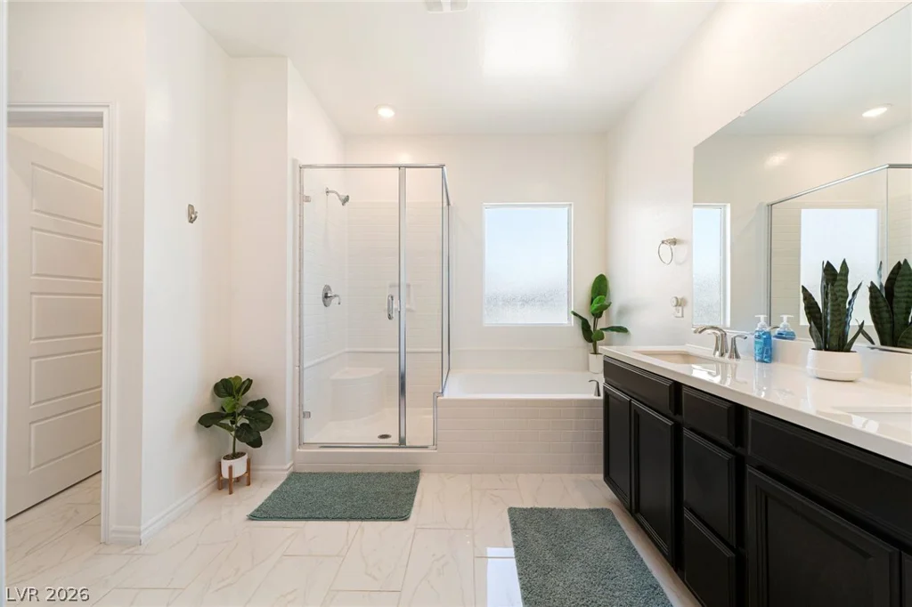 6844 Bayou Hollow, Las Vegas, NV 89156