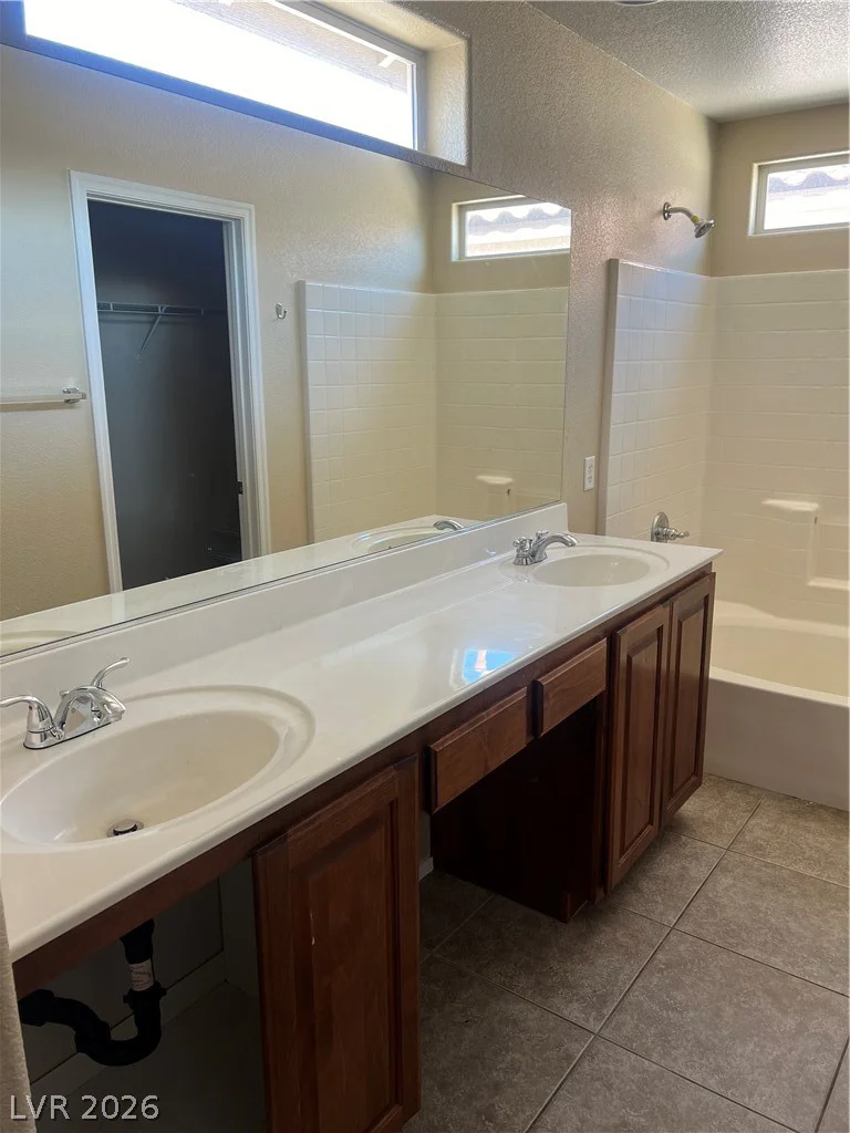 6721 Carlisle Grove, Las Vegas, NV 89139