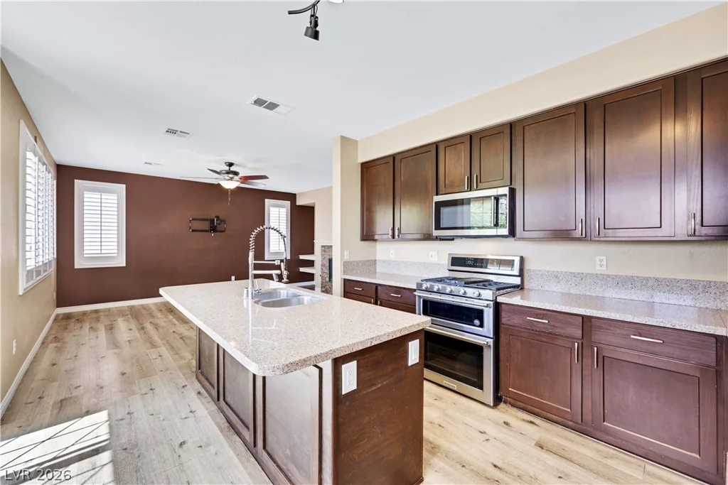 1804 Snow Spring, Las Vegas, NV 89134