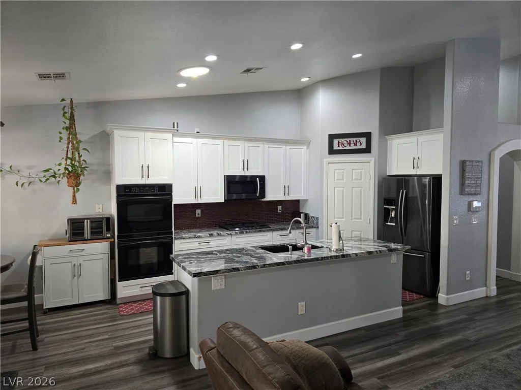6036 Cocktail, Las Vegas, NV 89130