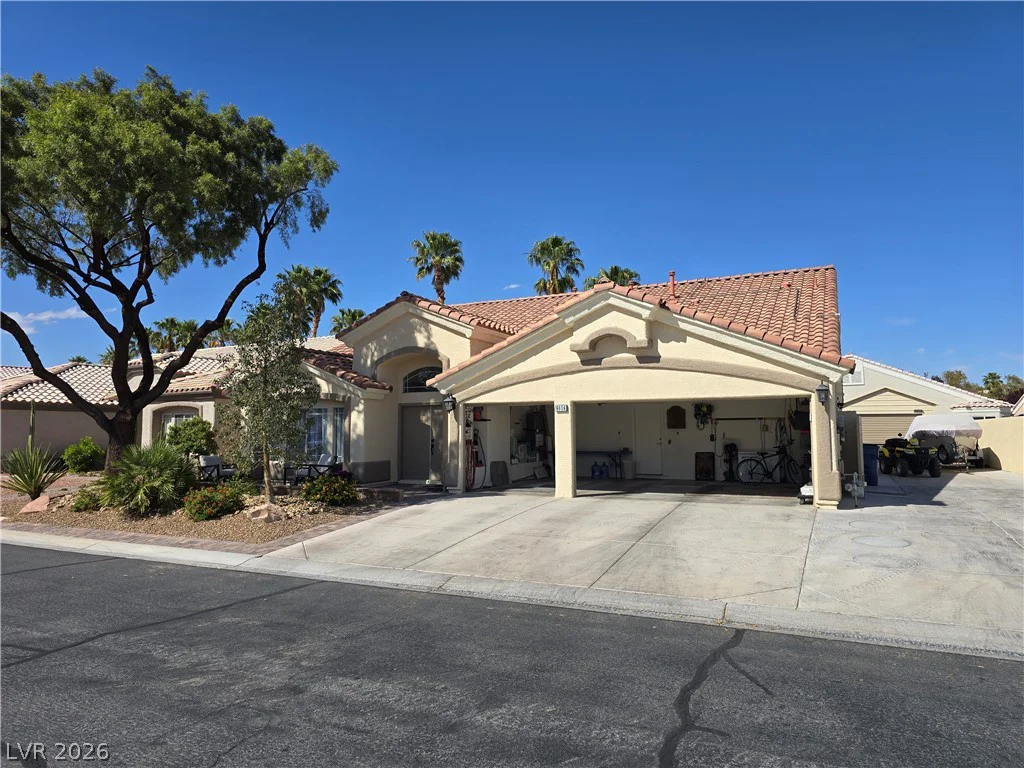 6036 Cocktail, Las Vegas, NV 89130