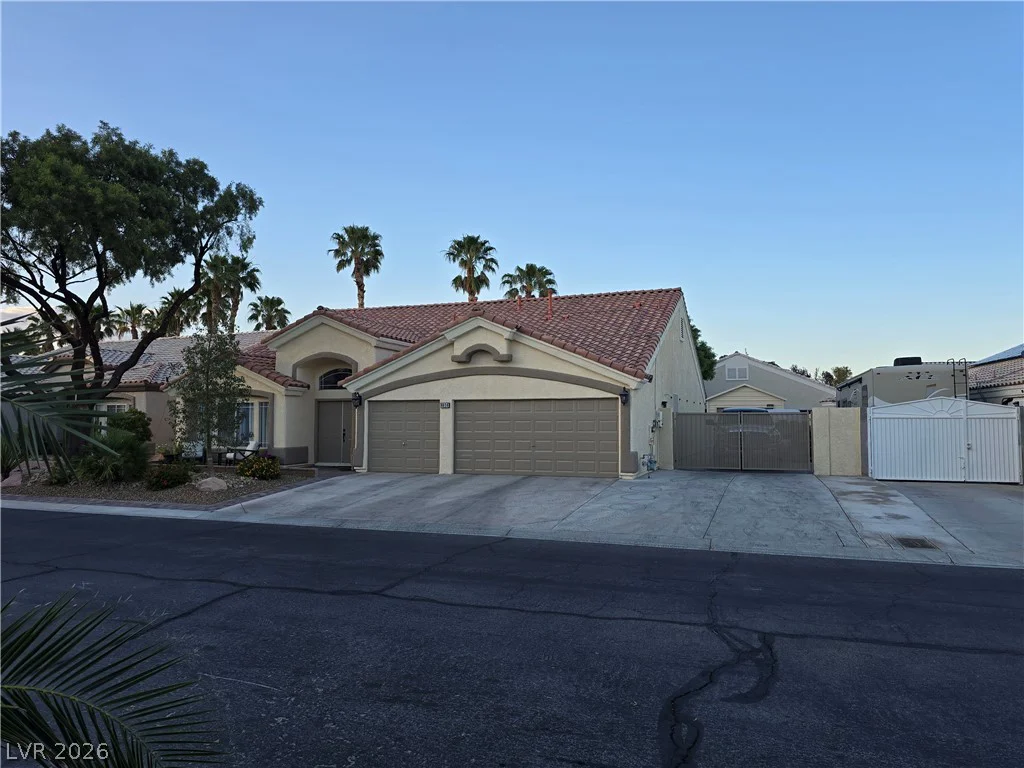 6036 Cocktail, Las Vegas, NV 89130