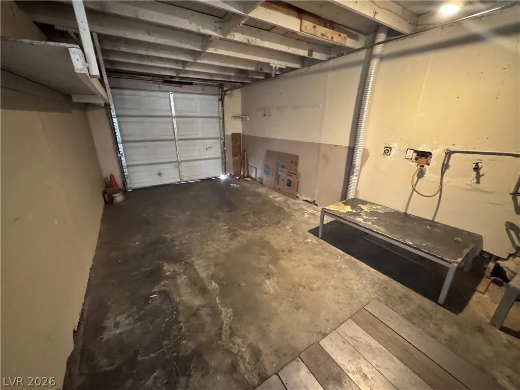 5245 Golden, Las Vegas, NV 89119