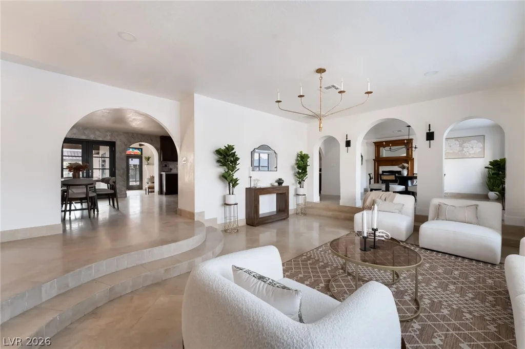 6465 Edna, Las Vegas, NV 89146