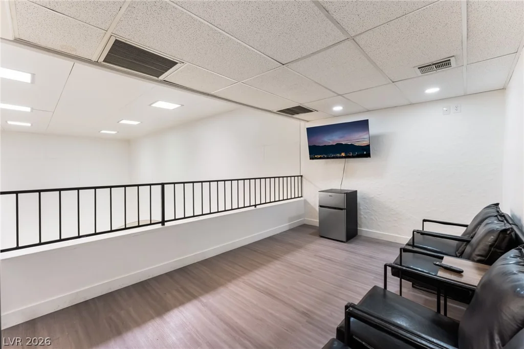 6465 Edna, Las Vegas, NV 89146