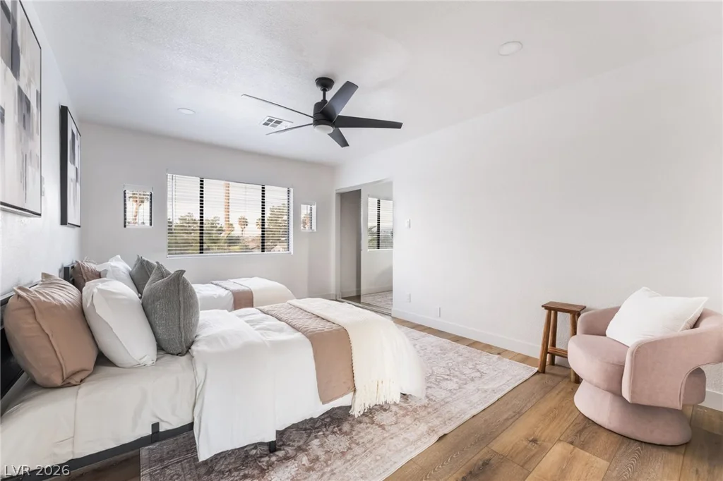 6465 Edna, Las Vegas, NV 89146