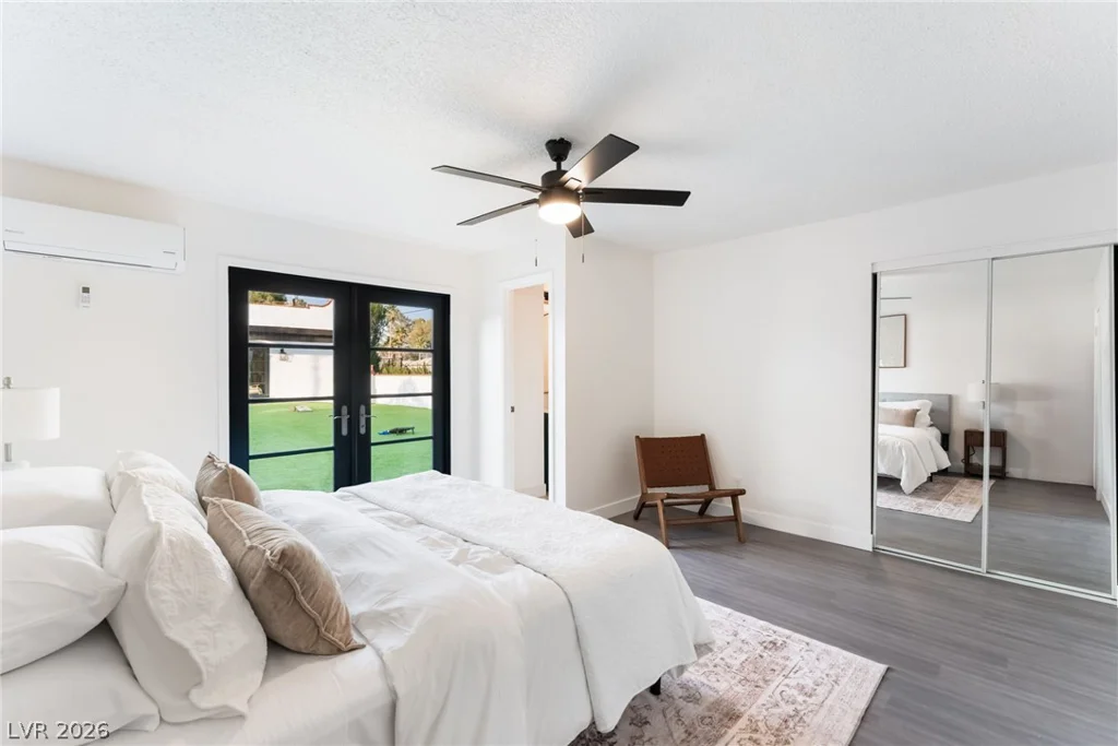 6465 Edna, Las Vegas, NV 89146