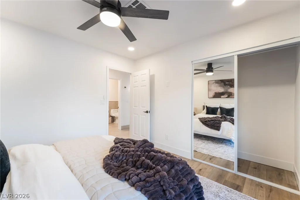 6465 Edna, Las Vegas, NV 89146
