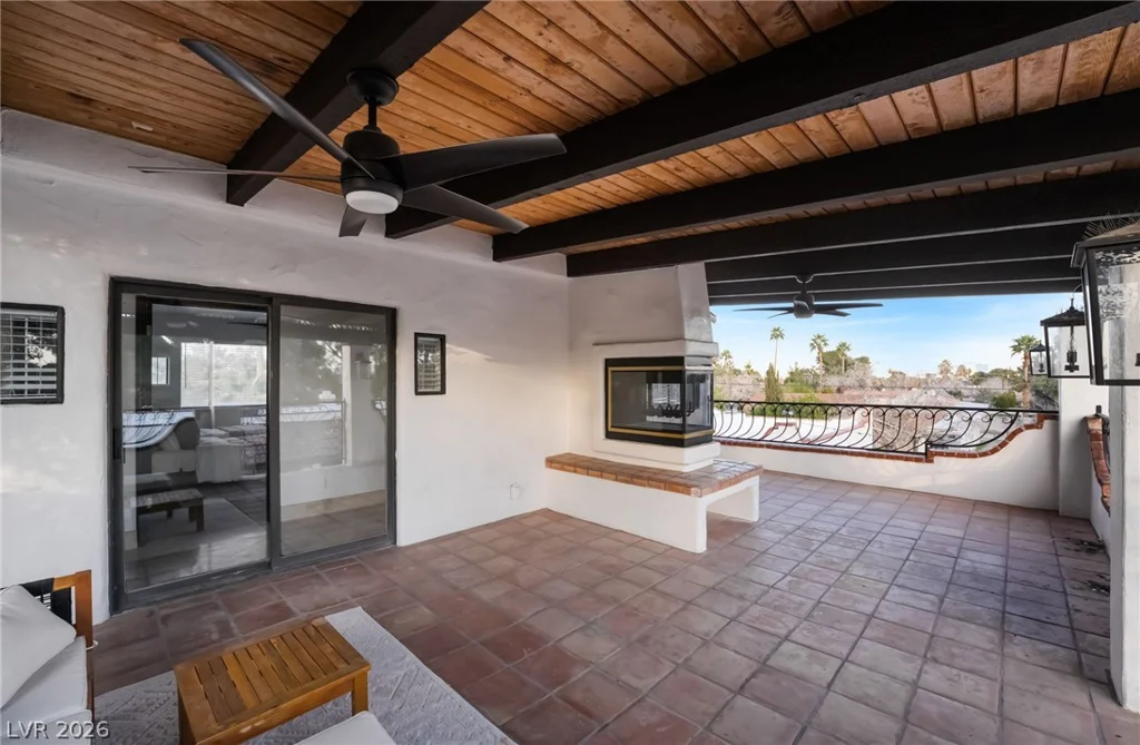 6465 Edna, Las Vegas, NV 89146