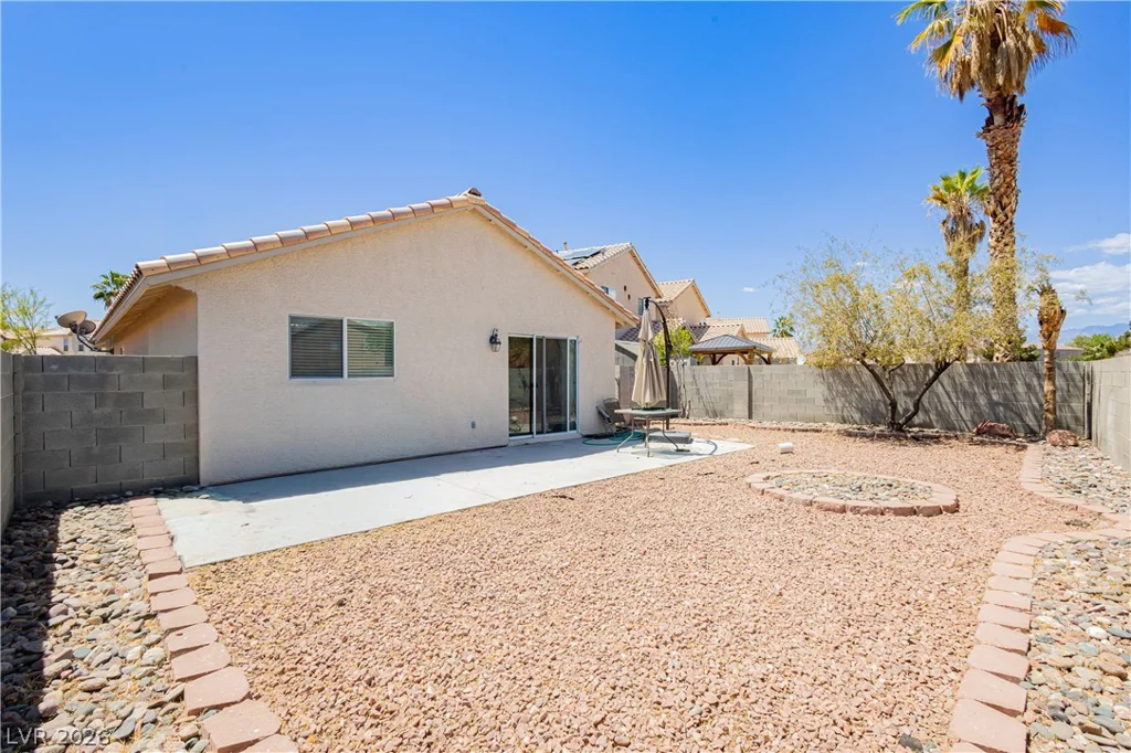 5454 Walcott, Las Vegas, NV 89118
