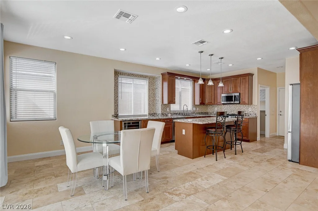 9083 Iron Crow, Las Vegas, NV 89147