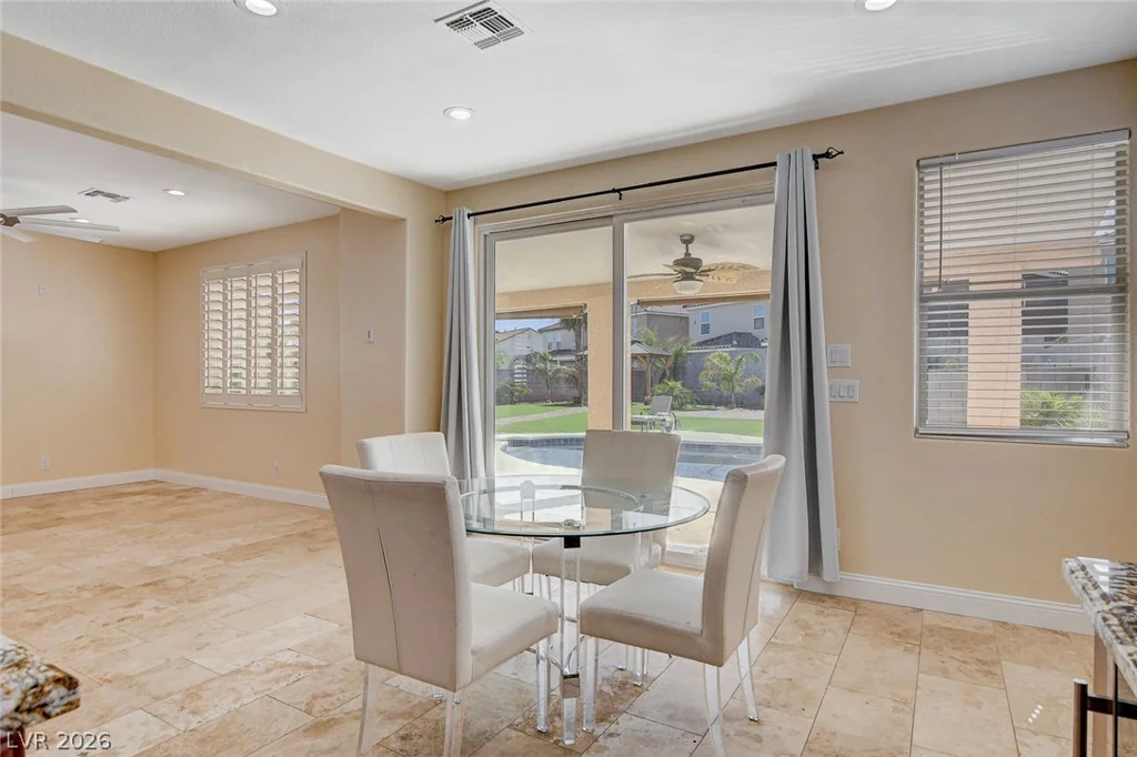 9083 Iron Crow, Las Vegas, NV 89147