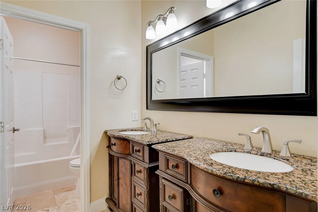 9083 Iron Crow, Las Vegas, NV 89147