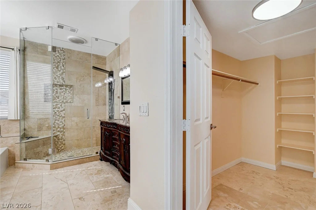 9083 Iron Crow, Las Vegas, NV 89147