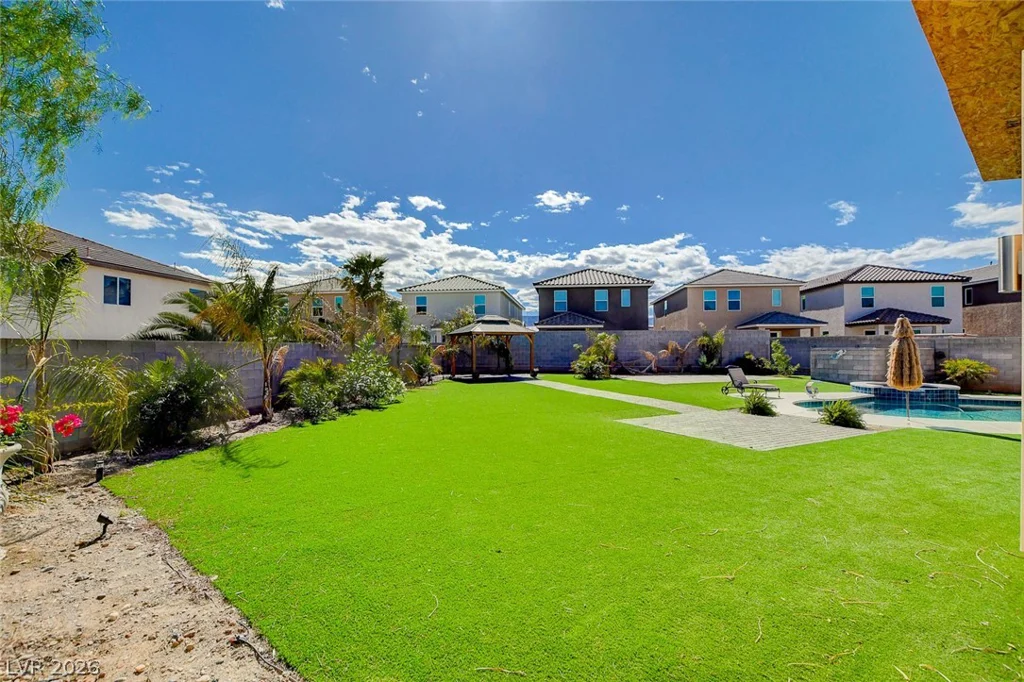 9083 Iron Crow, Las Vegas, NV 89147