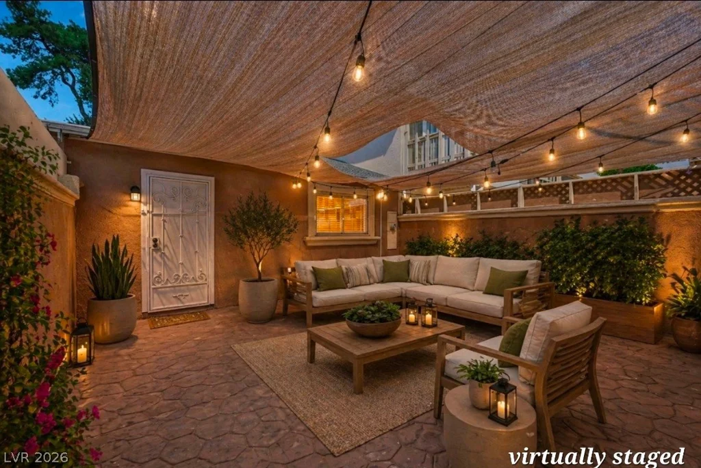 193 Greenbriar Townhouse, Las Vegas, NV 89121