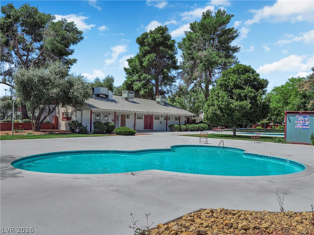 193 Greenbriar Townhouse, Las Vegas, NV 89121