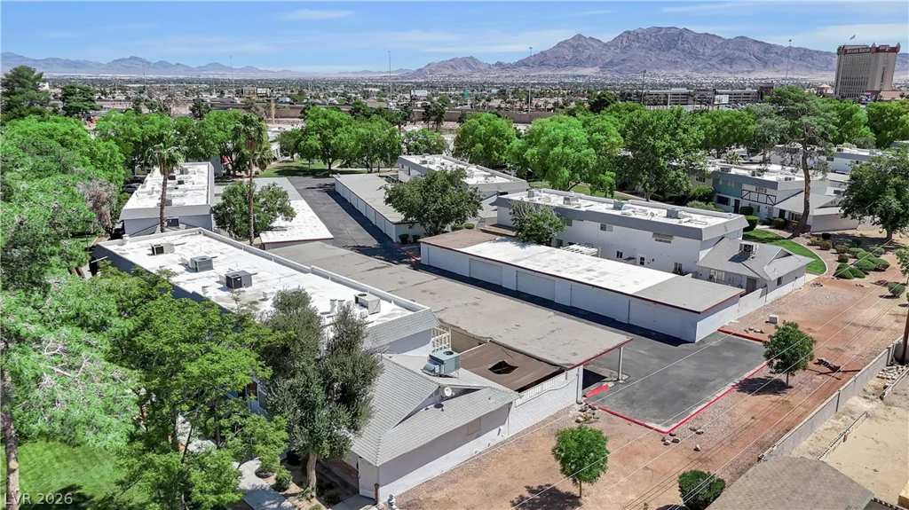 193 Greenbriar Townhouse, Las Vegas, NV 89121