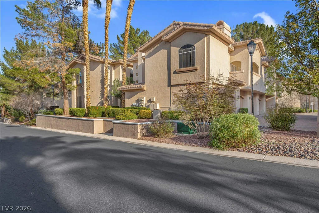 2050 Warm Springs, Henderson, NV 89014