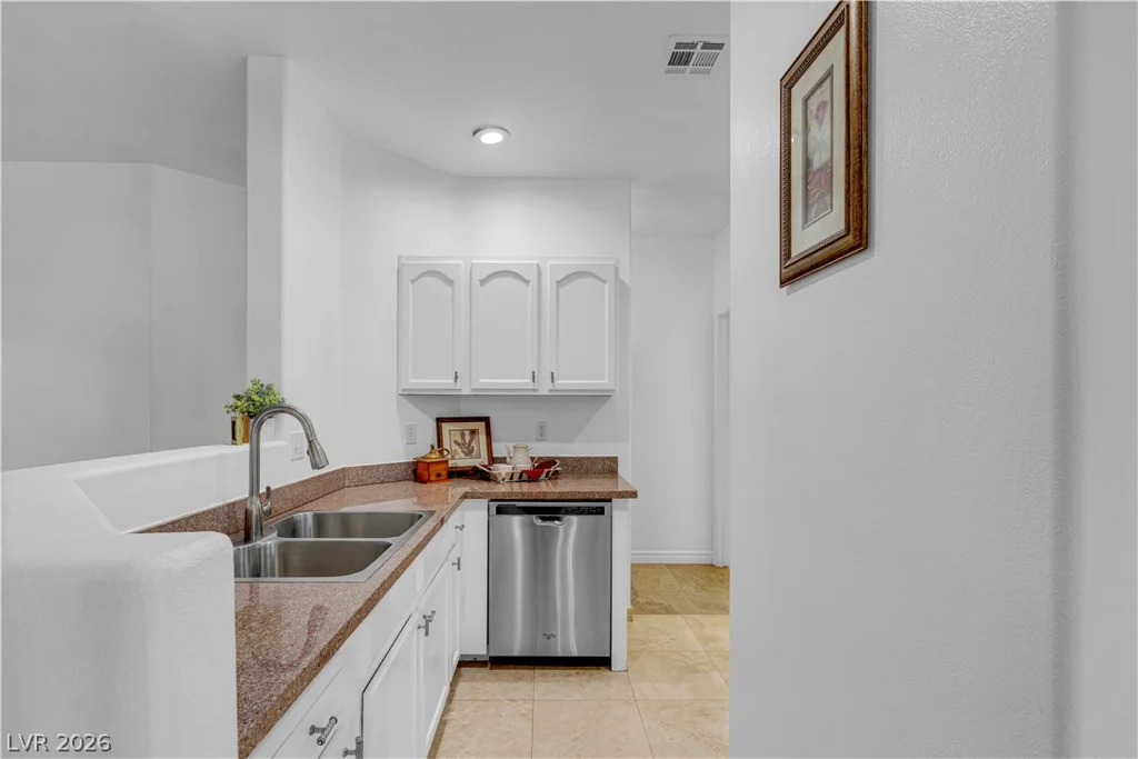2050 Warm Springs, Henderson, NV 89014
