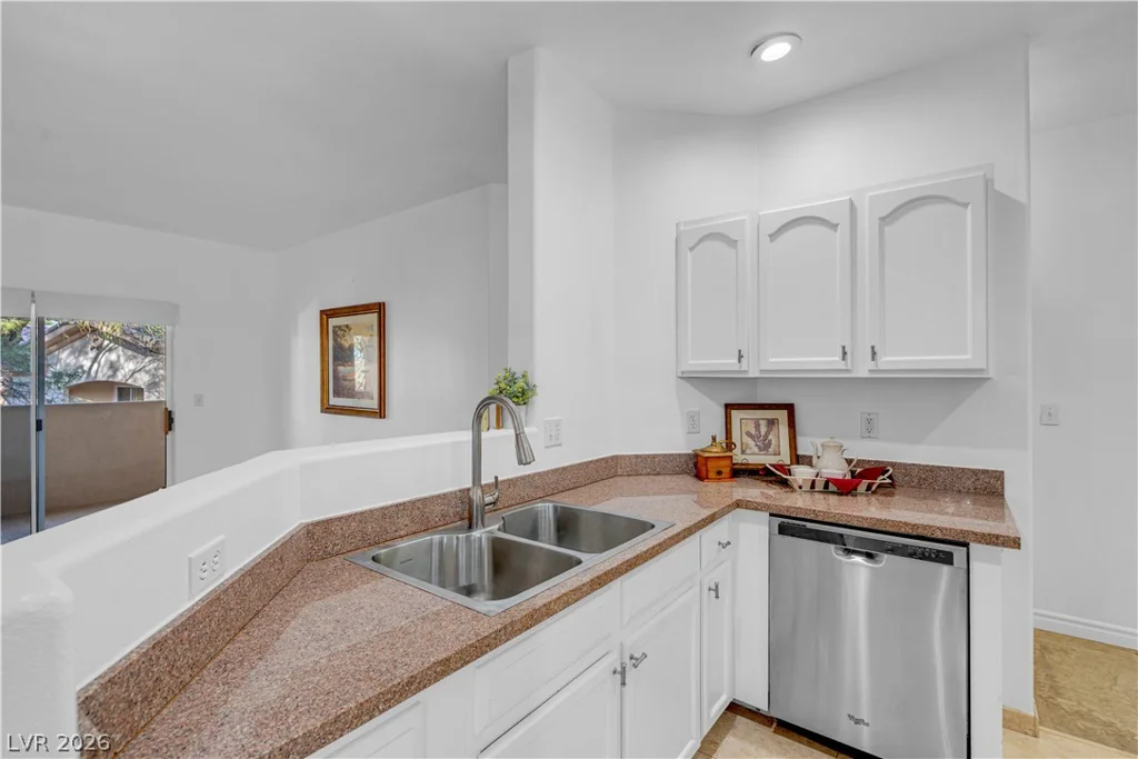 2050 Warm Springs, Henderson, NV 89014