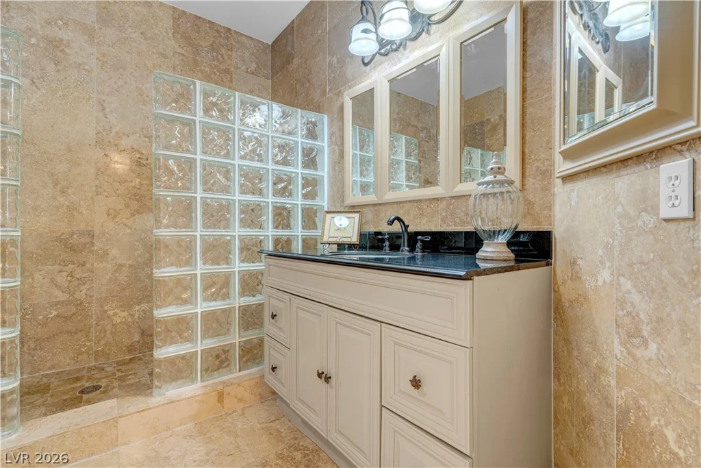 2050 Warm Springs, Henderson, NV 89014