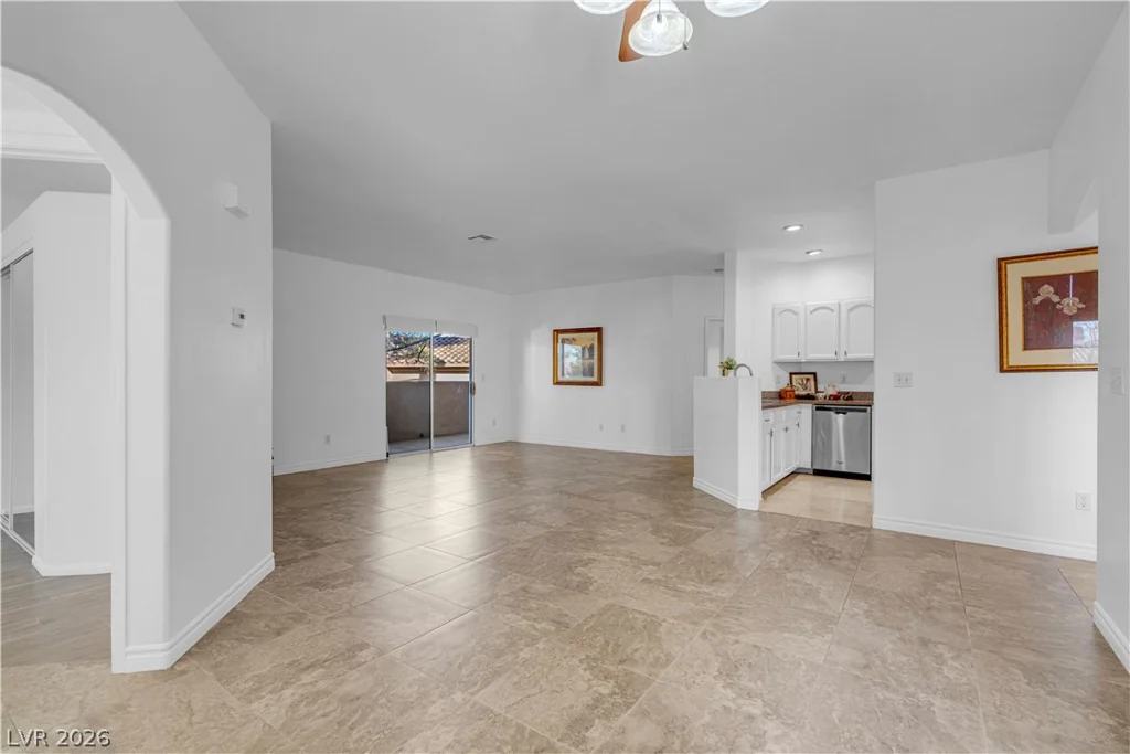 2050 Warm Springs, Henderson, NV 89014