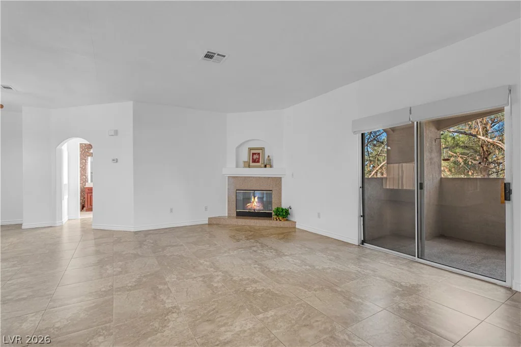 2050 Warm Springs, Henderson, NV 89014