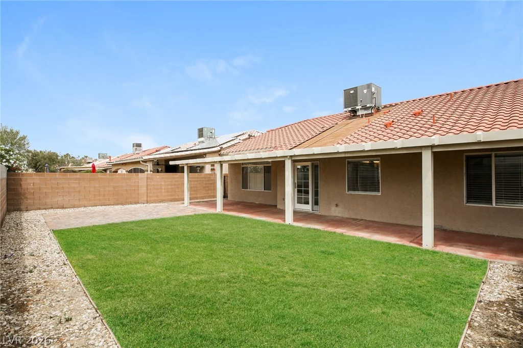 1667 Tangerine Rose, Las Vegas, NV 89142