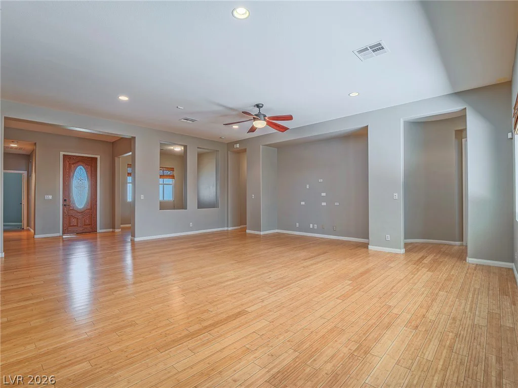 3009 Guillemot, North Las Vegas, NV 89084