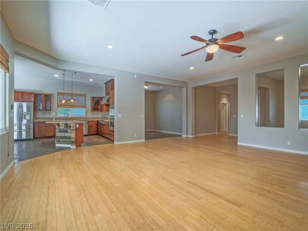 3009 Guillemot, North Las Vegas, NV 89084