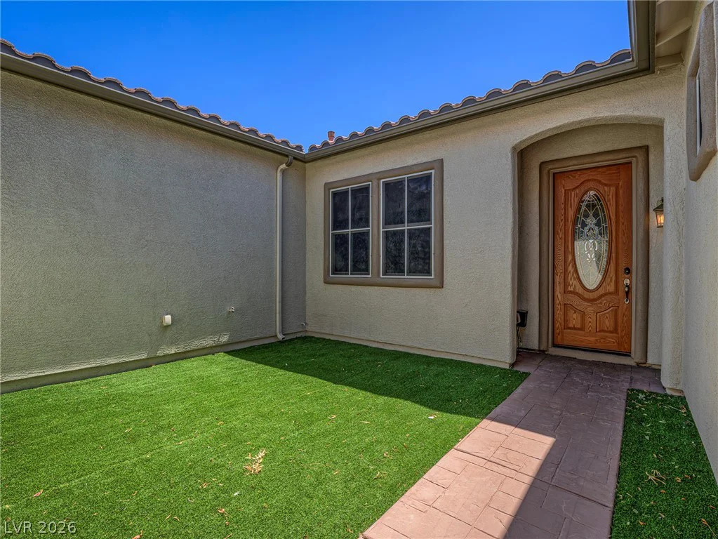 3009 Guillemot, North Las Vegas, NV 89084