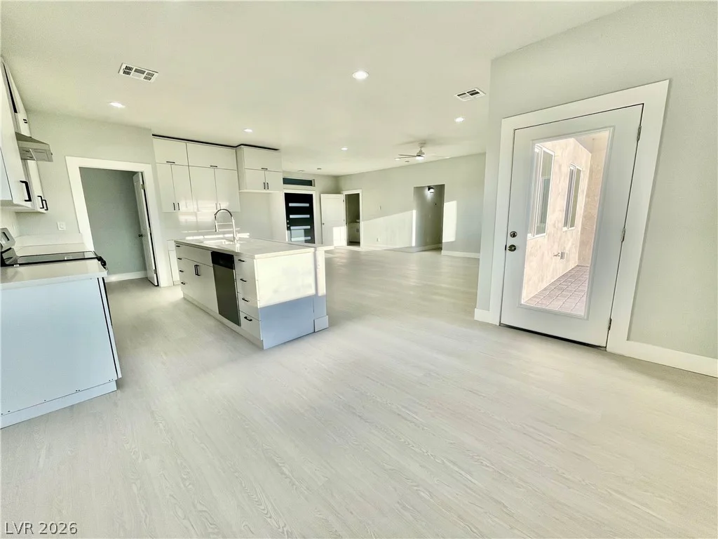 1760 Ironside, Pahrump, NV 89048