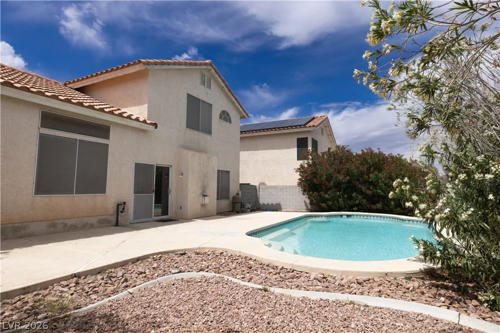 9882 Silver Chimes, Las Vegas, NV 89183