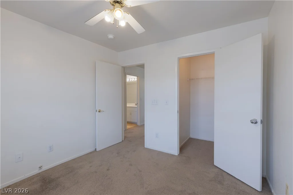 9882 Silver Chimes, Las Vegas, NV 89183