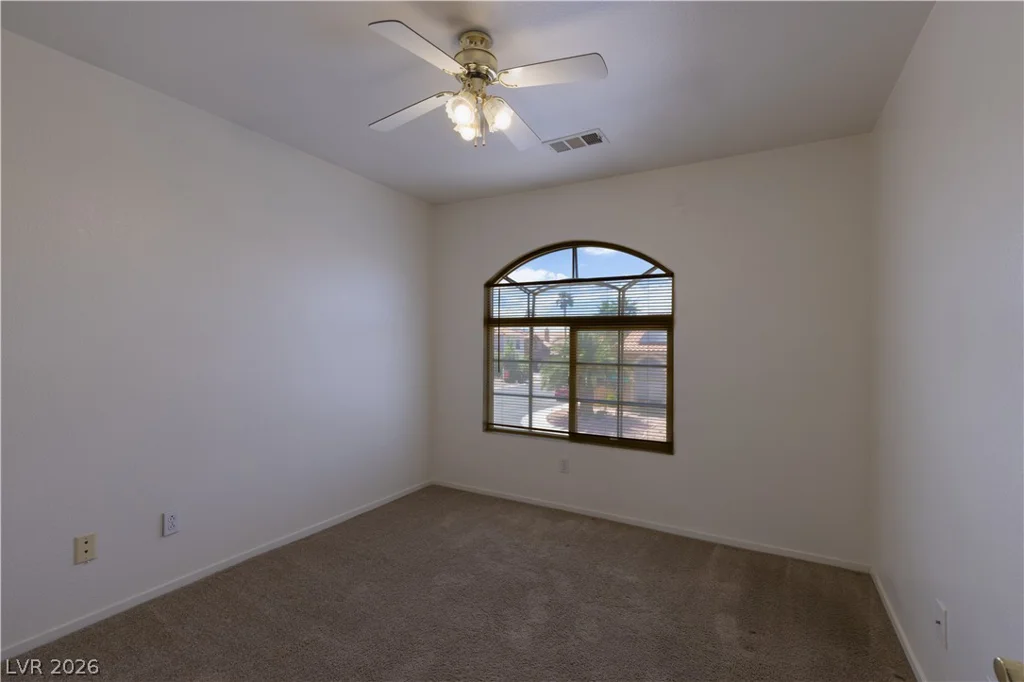 9882 Silver Chimes, Las Vegas, NV 89183