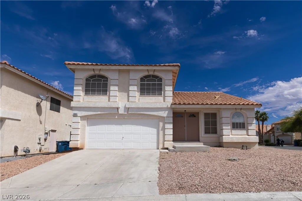 9882 Silver Chimes, Las Vegas, NV 89183