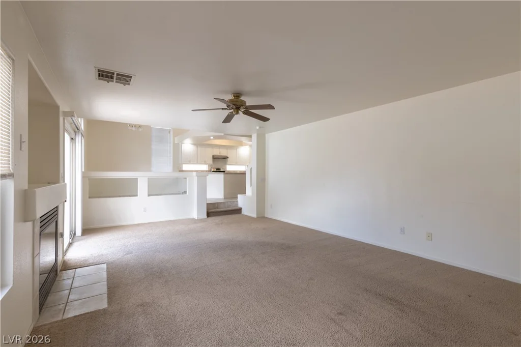 9882 Silver Chimes, Las Vegas, NV 89183