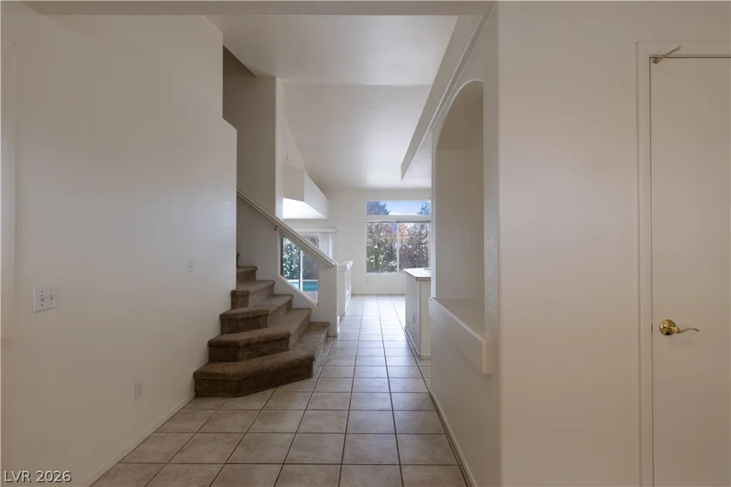 9882 Silver Chimes, Las Vegas, NV 89183