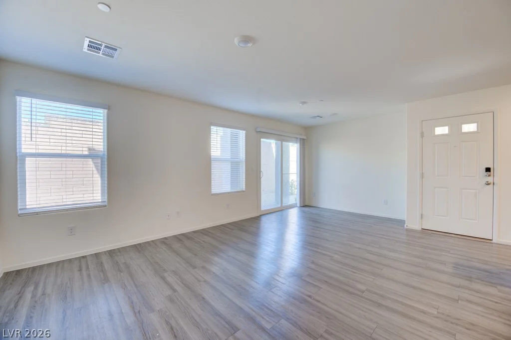 9931 Daffodil Hills, Las Vegas, NV 89141