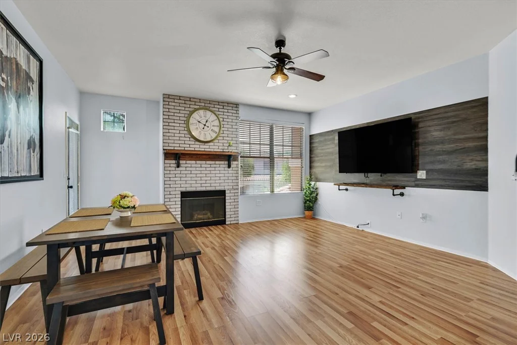 8555 Russell, Las Vegas, NV 89113